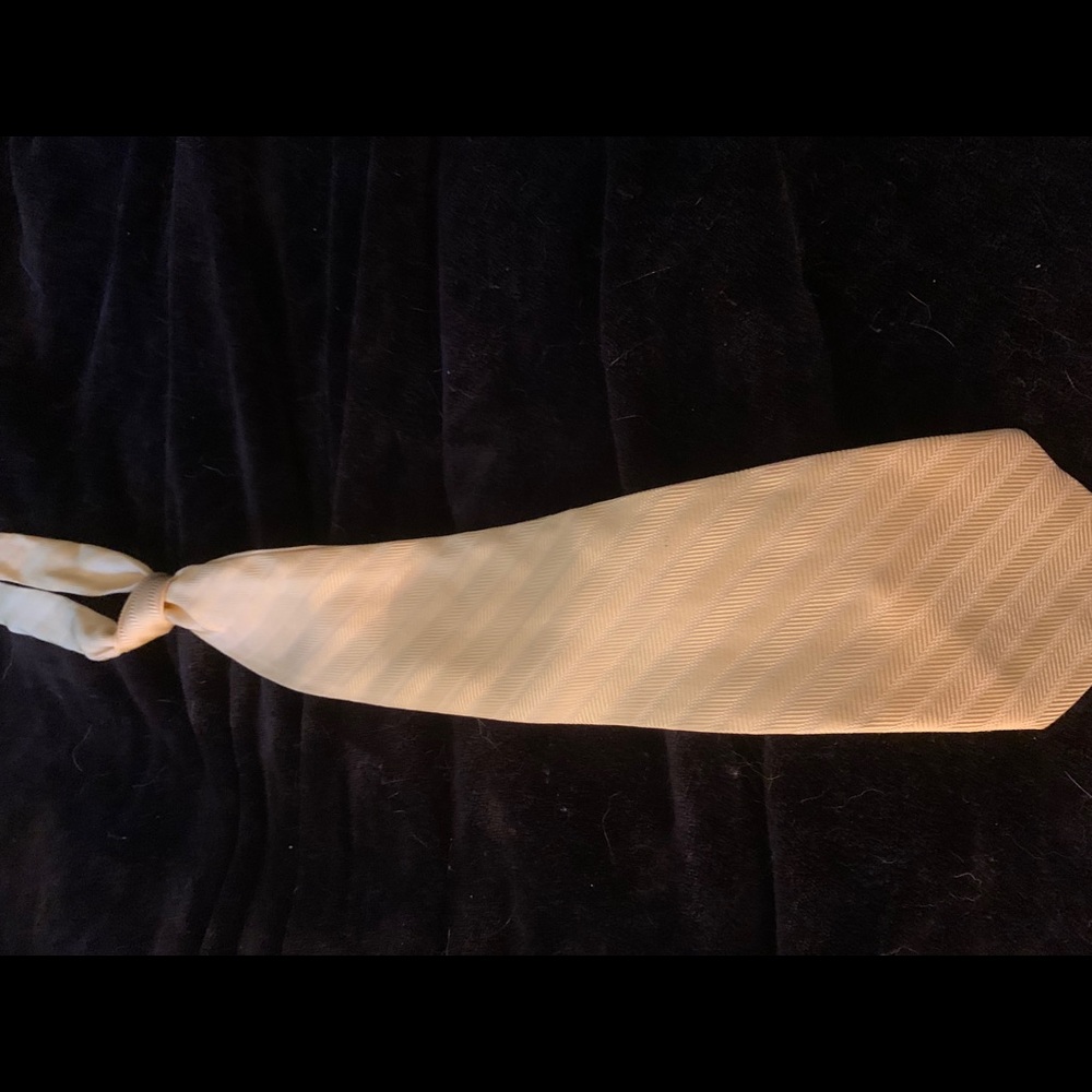 Yellow Stripe Tie